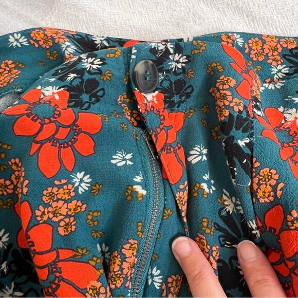 Free People Can't Take My Eyes Off You Flare Floral Pants Green Size M - Picture 10 of 13